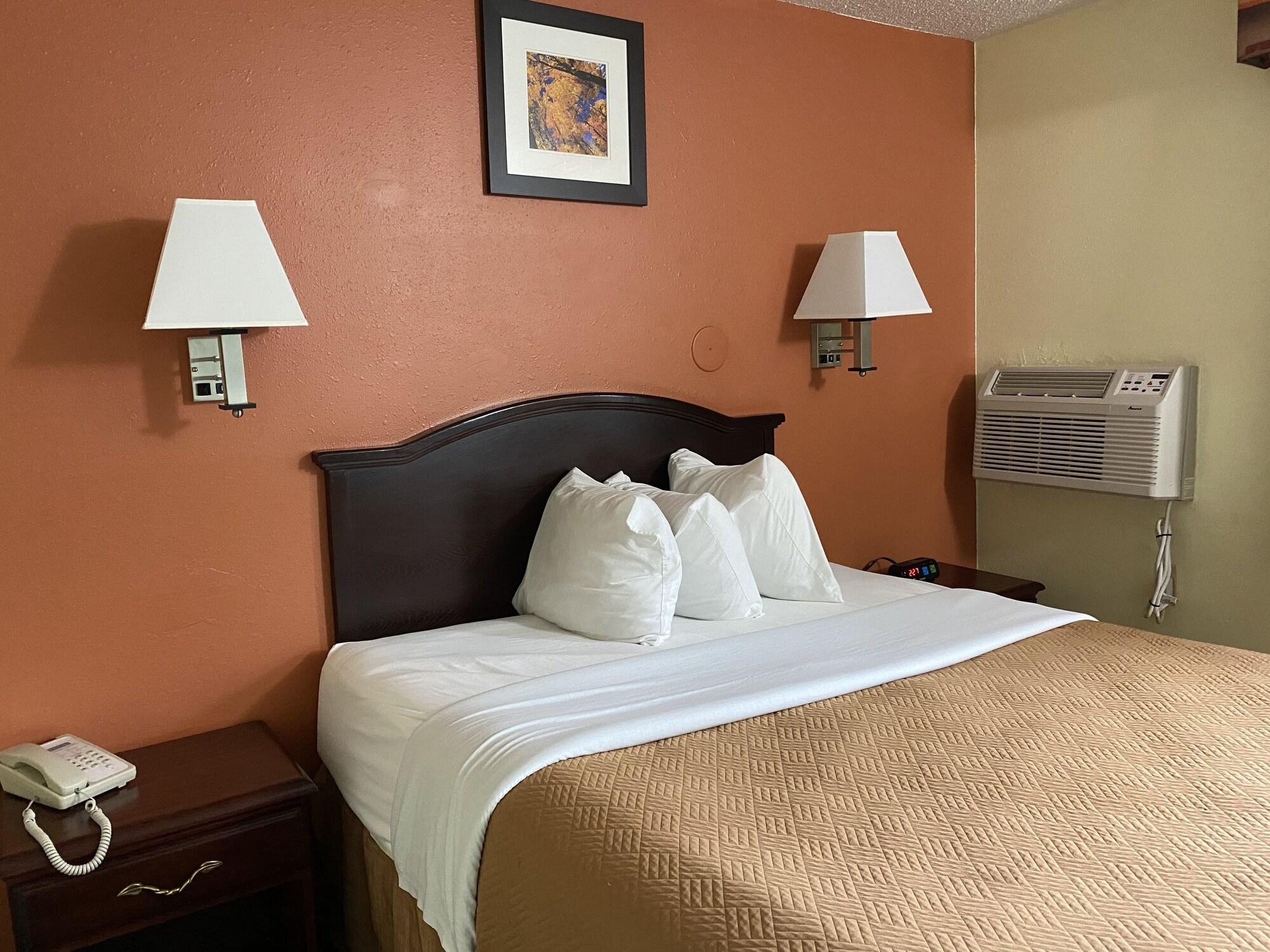 Travelodge By Wyndham La Porte/Michigan City Area Exteriör bild