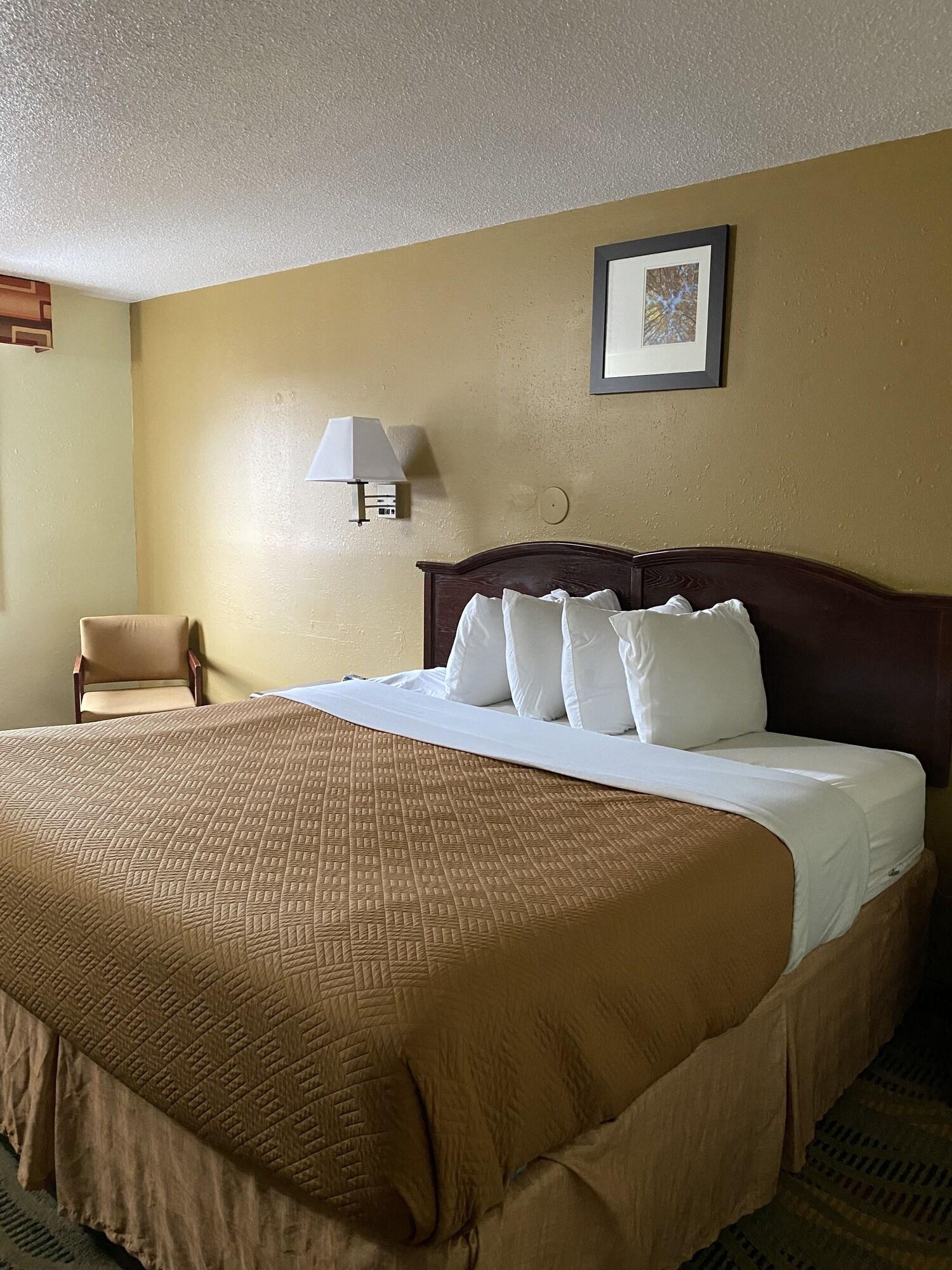 Travelodge By Wyndham La Porte/Michigan City Area Exteriör bild